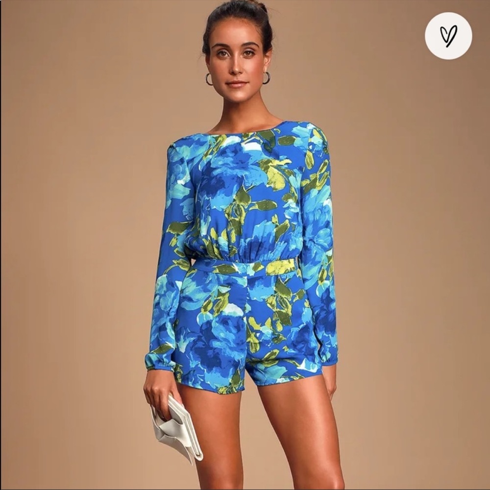 Lulus large blue floral romper
